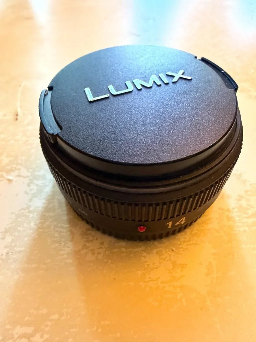 Panasonic LUMIX DMC-GF3C 12.1MP Digital Camera (Kit w/ ASPH 14mm Lens)